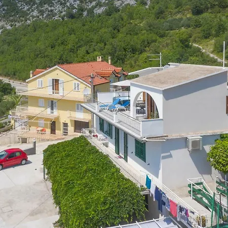 Holiday home Horizonte With Jacuzzi *